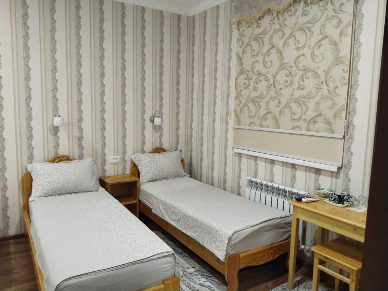 Hotel Allanazar Ota Khiva Bagian luar foto